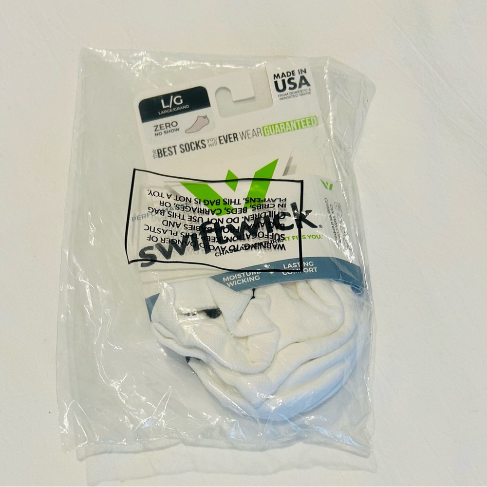 New Swiftwick Mens White Aspire No Show Socks (Multiple Pairs Available)